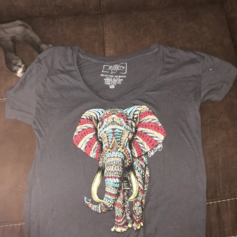 🐘💥Flowy elephant tee shirt 💥🐘
